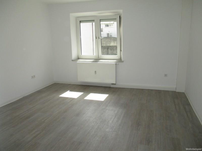 Renovierte 3 - Zimmer Wohnung in Stadtlage! zimmer