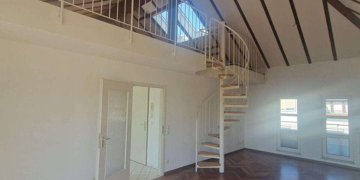 Etagenwohnung Radebeul Niederlößnitz - 3 Zimmer, 105 m&sup2;, 1.260&euro; | Angebot:27195187