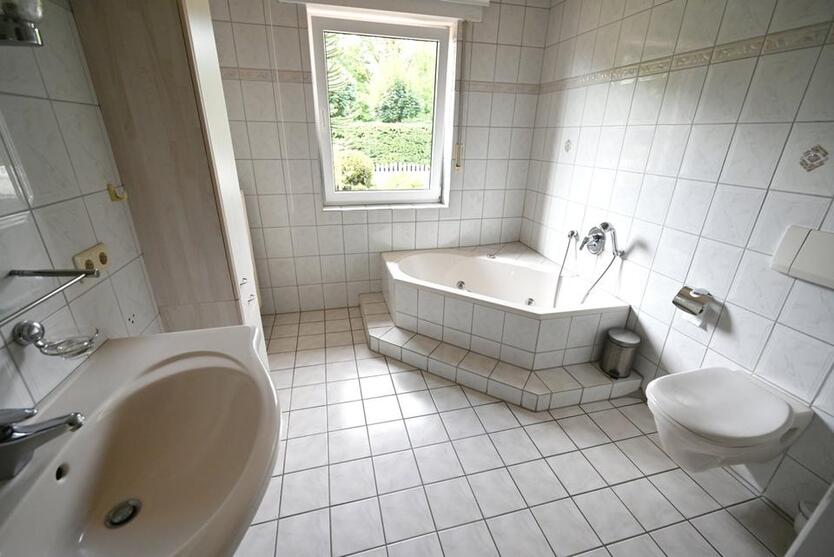 *VERMIETET* Renovierter und gepflegter Bungalow im Erdgeschoss zu vermieten!