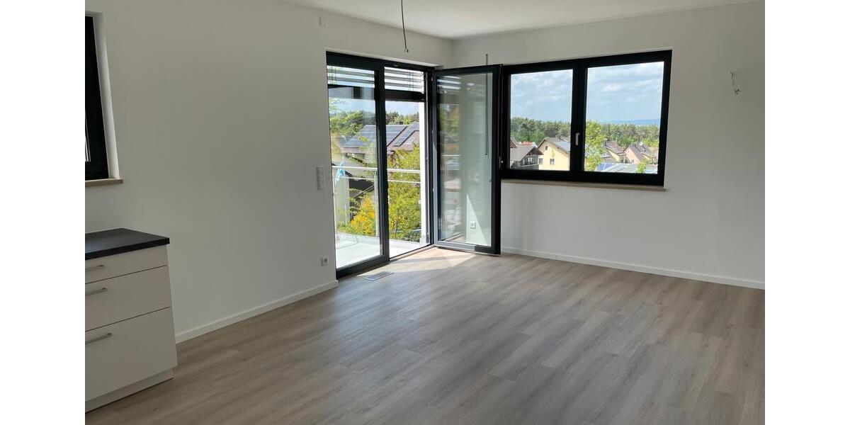 Etagenwohnung Wackersdorf - 2.5 Zimmer, 75 m&sup2;, 1.080&euro; | Angebot:26609501