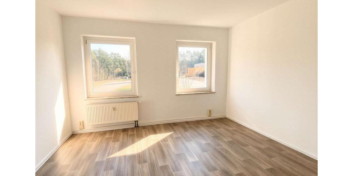Etagenwohnung Forst (Lausitz) - 3 Zimmer, 79 m&sup2;, 389&euro; | Angebot:26252008