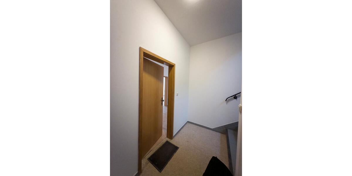 Etagenwohnung Schneeberg - 3 Zimmer, 80 m&sup2;, 500&euro; | Angebot:26646093
