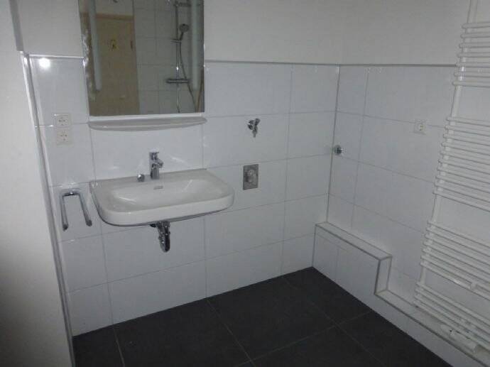 Etagenwohnung Nürnberg Lorenz - 3 Zimmer, 127 m&sup2;, 980&euro; | Angebot:24726793