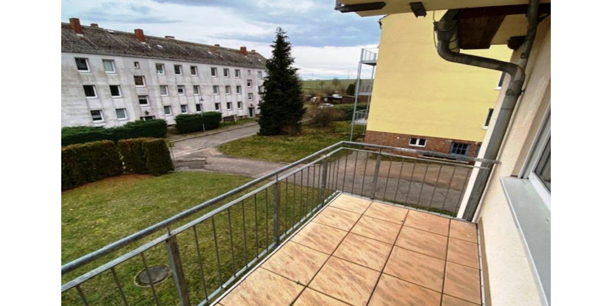 Erdgeschoßwohnung Döbeln - 2 Zimmer, 65 m&sup2;, 410&euro; | Angebot:25519071