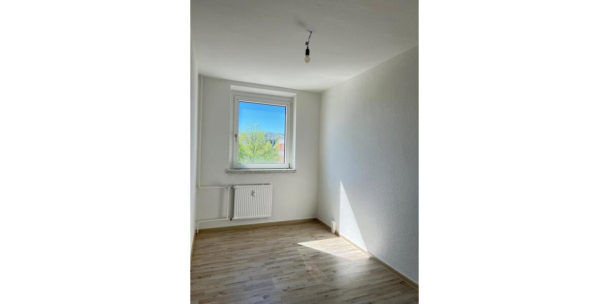 Etagenwohnung Blankenburg (Harz) - 4 Zimmer, 77 m&sup2;, 505&euro; | Angebot:26368417