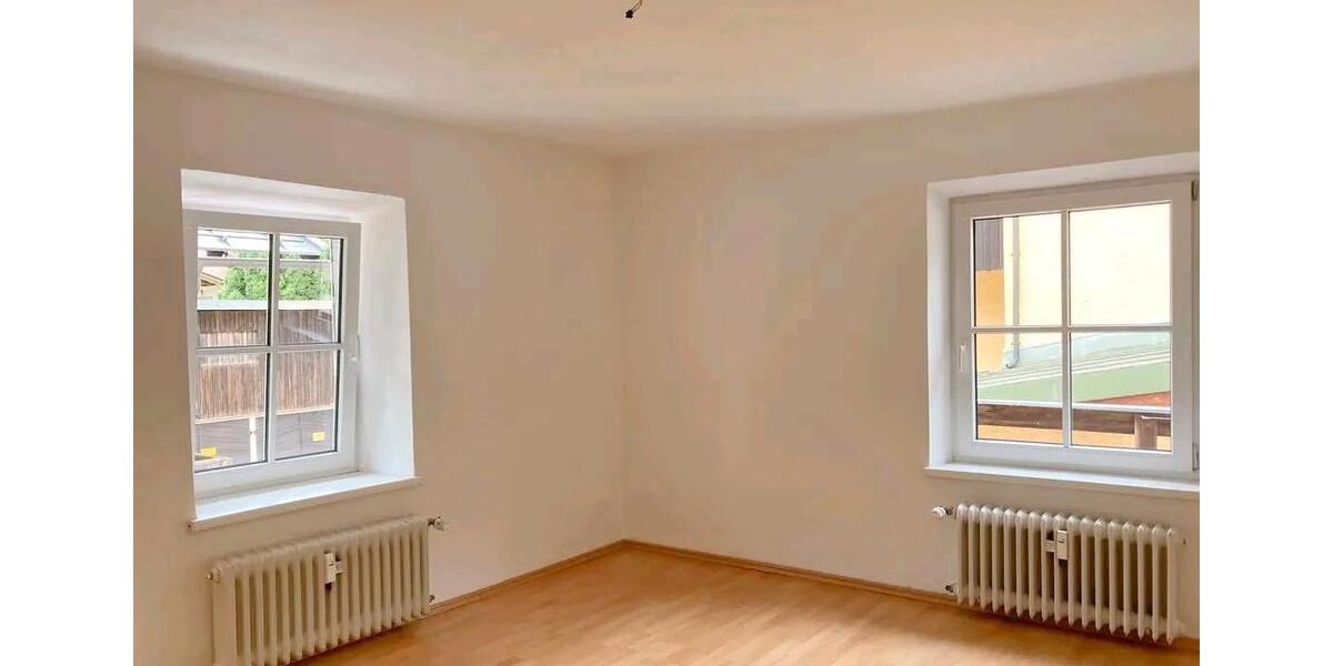 Etagenwohnung Marktschellenberg - 3.5 Zimmer, 77 m&sup2;, 900&euro; | Angebot:25342283