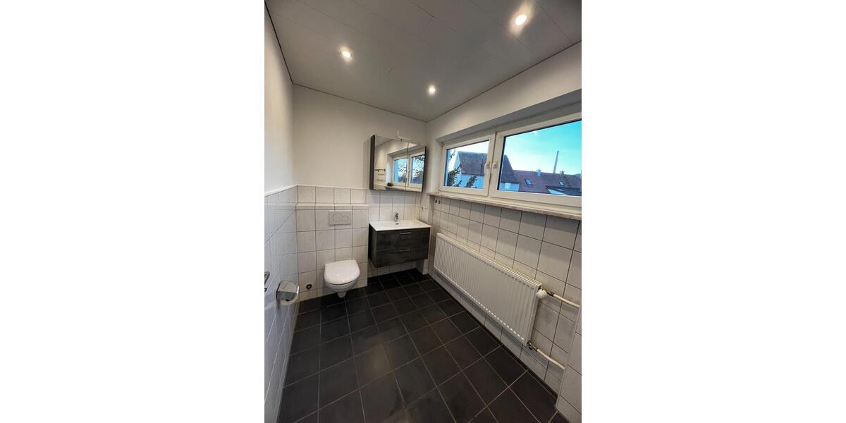 Etagenwohnung Waldsassen - 3 Zimmer, 85 m&sup2;, 550&euro; | Angebot:24743215