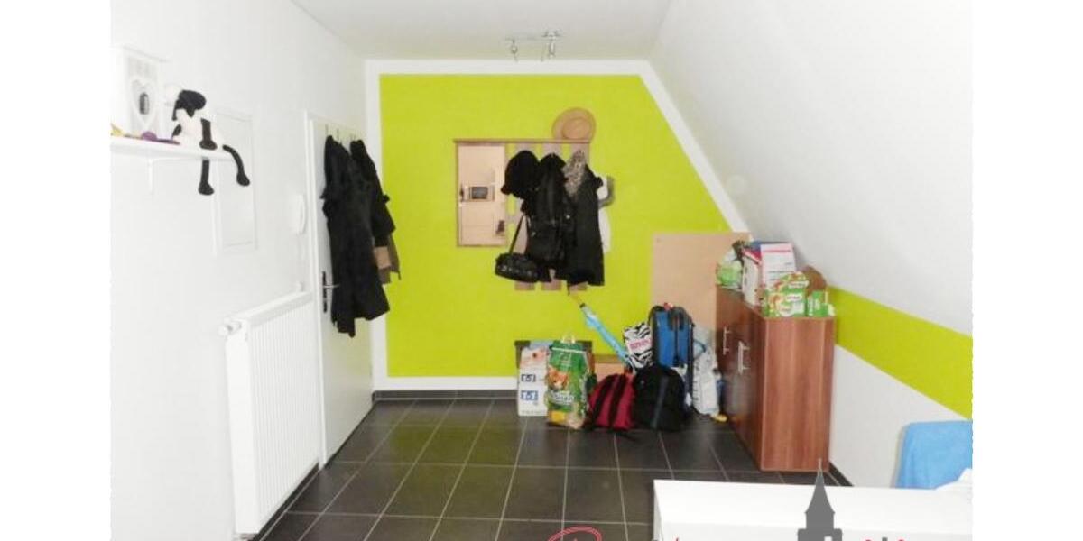 Dachgeschoßwohnung Güstrow - 2 Zimmer, 80 m&sup2;, 640&euro; | Angebot:26491736