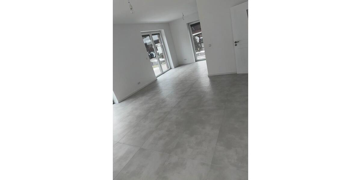 Doppelhaushälfte Salzhausen - 5.5 Zimmer, 120 m&sup2;, 1.800&euro; | Angebot:25721804