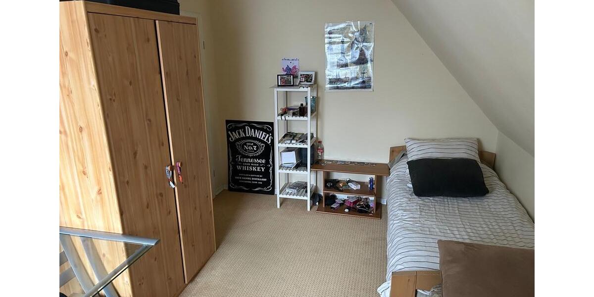 Etagenwohnung Kölln-Reisiek Reisiek - 1 Zimmer, 16 m&sup2;, 500&euro; | Angebot:24561606