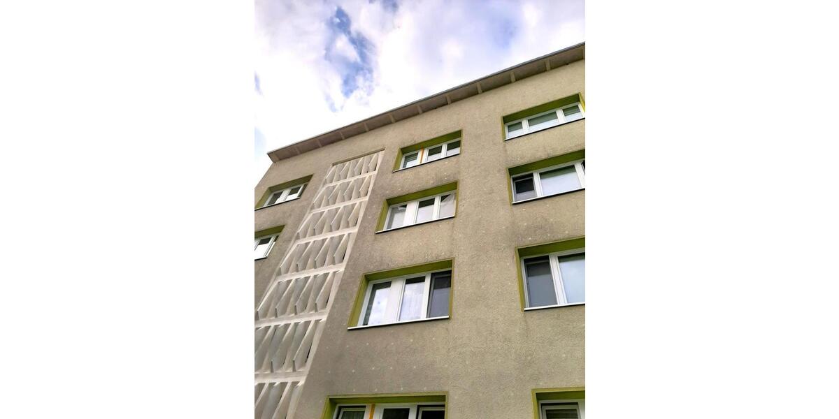 Etagenwohnung Querfurt - 2 Zimmer, 48 m&sup2;, 275&euro; | Angebot:25922722