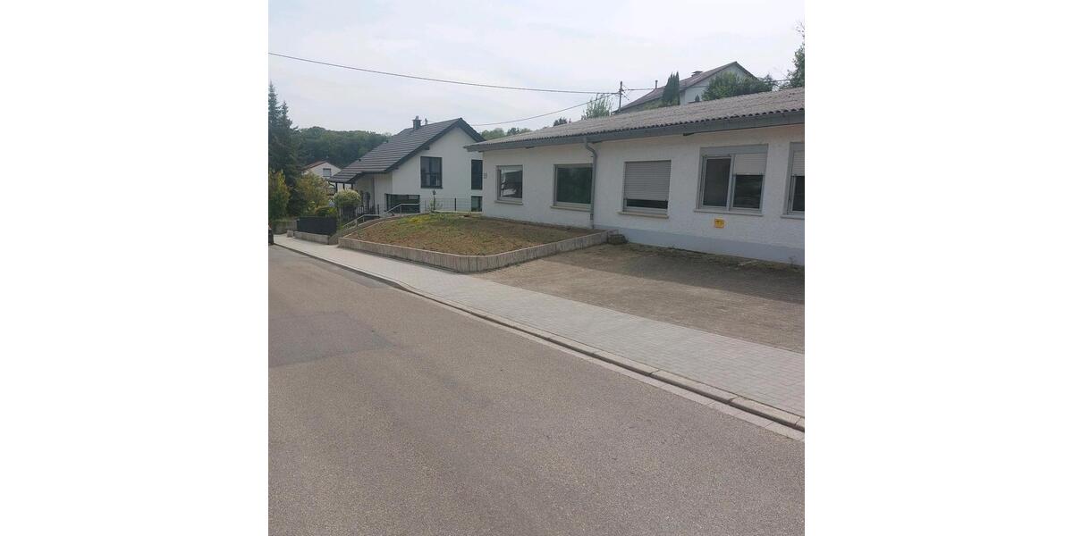 Wohnen auf Zeit Mosbach - 6 Zimmer, 20 m&sup2;, 280&euro; | Angebot:26415407