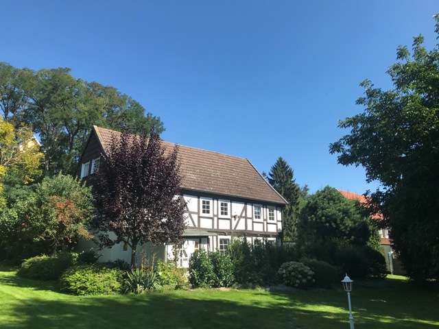 Haus zum Mieten in Schladen 1.050 € 190 m² 8 zimmer