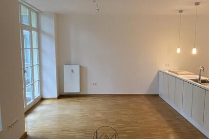 Moderne 3-Zimmer-Erdgeschoßwohnung mit Garten am Tölzer Kurpark