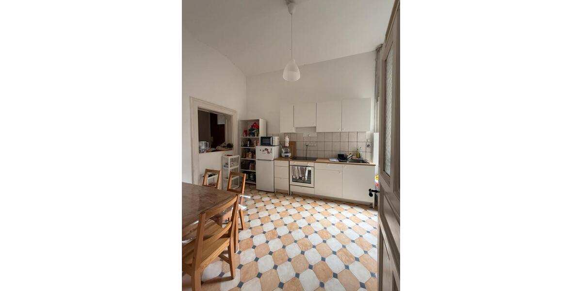 Wohnen auf Zeit Wiesbaden Südost - 5 Zimmer, 157 m&sup2;, 522&euro; | Angebot:26051102