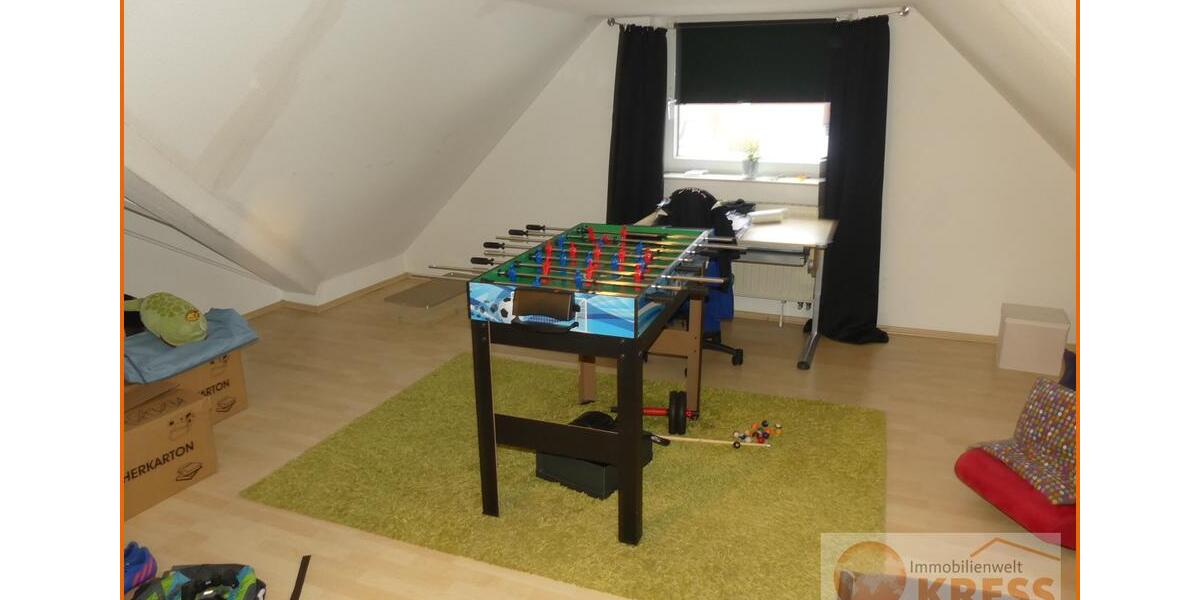 Dachgeschoßwohnung Bad Soden-Salmünster Salmünster - 3 Zimmer, 100 m&sup2;, 610&euro; | Angebot:24765748