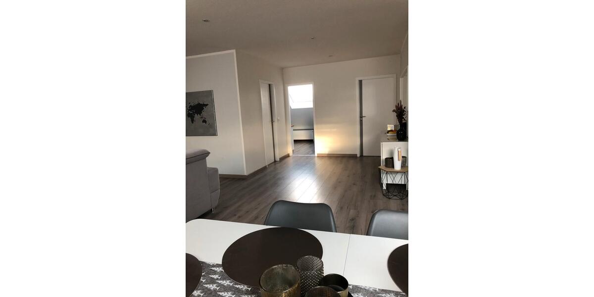 Dachgeschoßwohnung Bruchköbel - 2 Zimmer, 67 m&sup2;, 600&euro; | Angebot:24428459