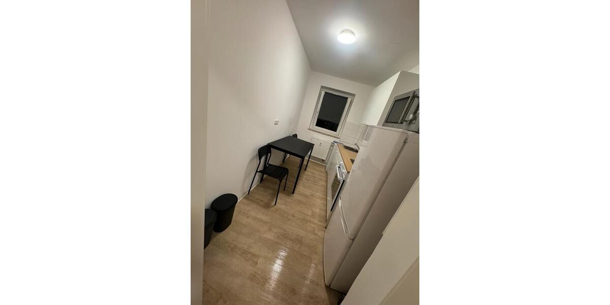 Wohnen auf Zeit Plauen - 3 Zimmer, 70 m&sup2;, 10&euro; | Angebot:26052284