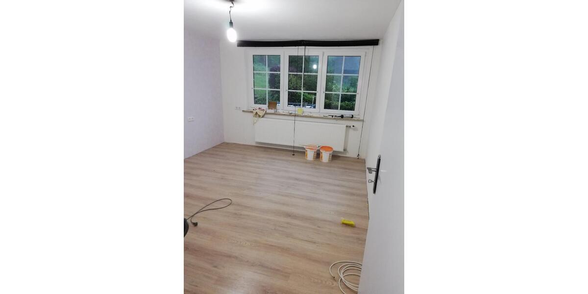 Erdgeschoßwohnung Schmallenberg - 3 Zimmer, 89 m&sup2;, 690&euro; | Angebot:25908438