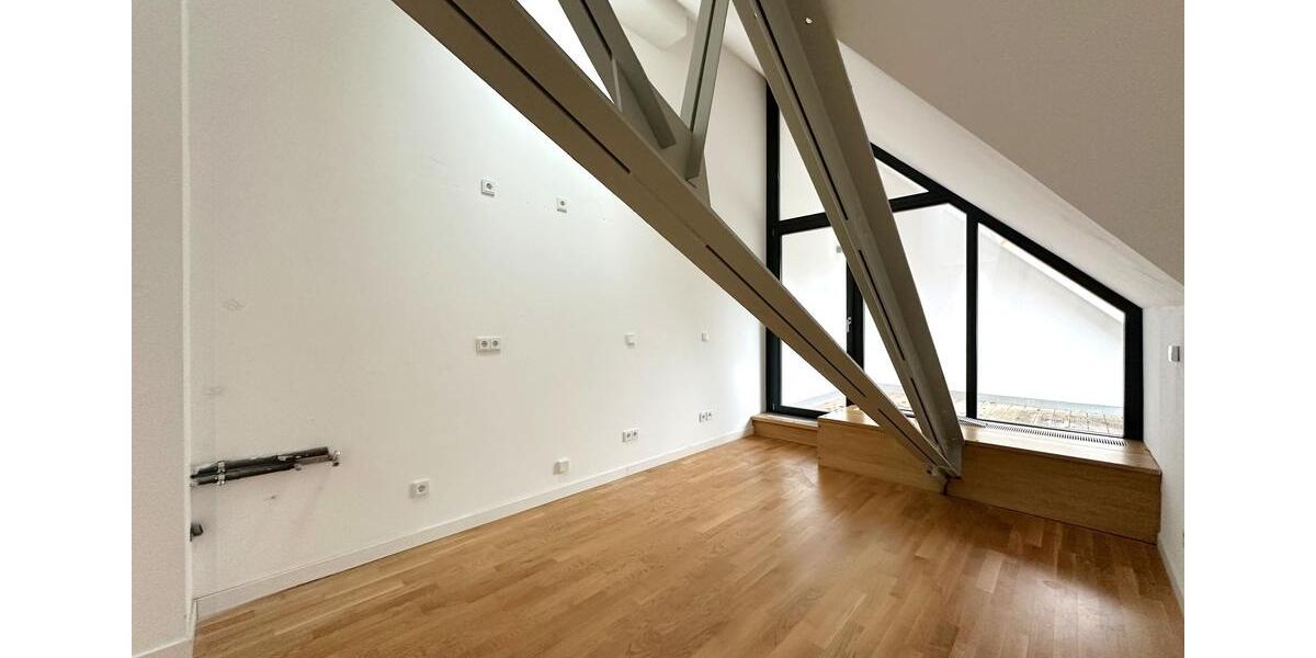 Dachgeschoßwohnung Königs Wusterhausen - 2 Zimmer, 60 m&sup2;, 700&euro; | Angebot:25855430