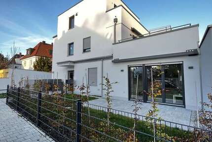 Wohnung Ingolstadt Antonviertel - 2 Zimmer, 67 m&sup2;, 915&euro; | Angebot:26672293