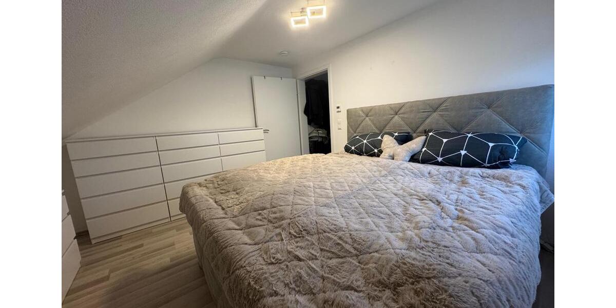 Dachgeschoßwohnung Pforzheim Eutingen - 2 Zimmer, 69 m&sup2;, 850&euro; | Angebot:26705297