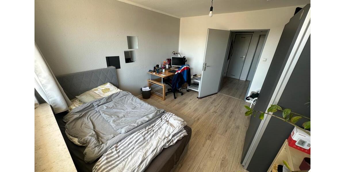 Dachgeschoßwohnung Lich - 3 Zimmer, 84 m&sup2;, 1.200&euro; | Angebot:26252838