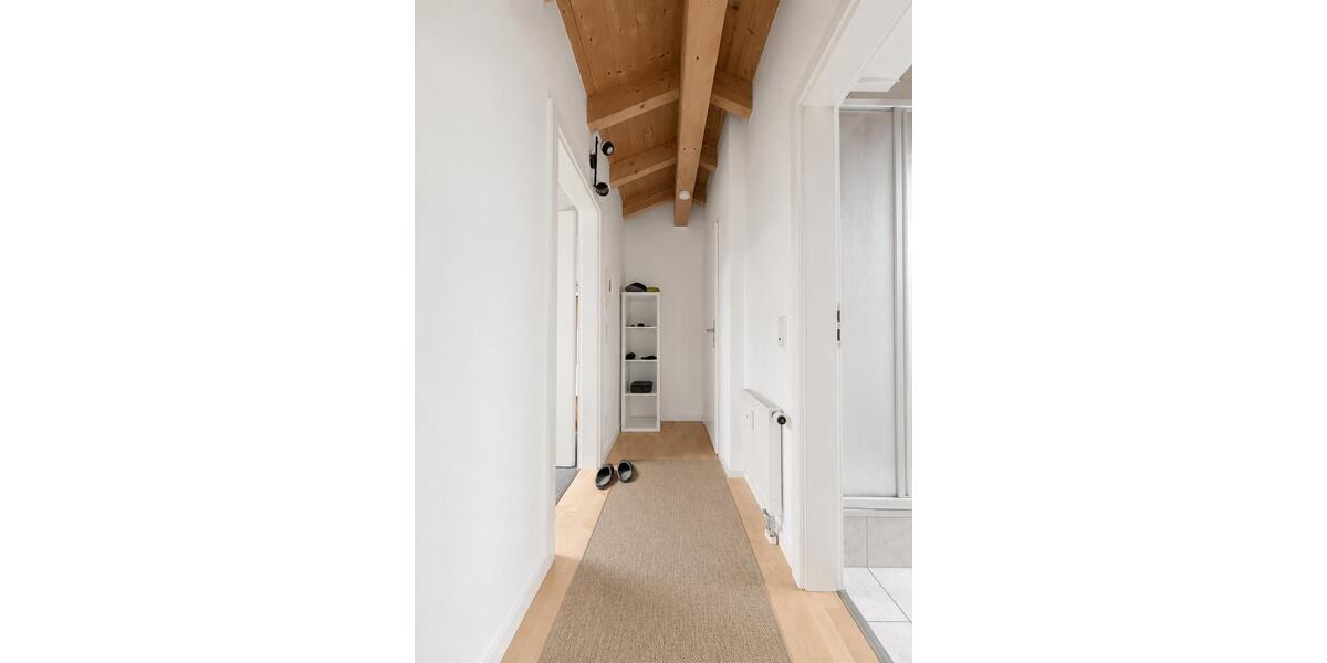 Dachgeschoßwohnung Murnau am Staffelsee - 2 Zimmer, 38 m&sup2;, 730&euro; | Angebot:26656328