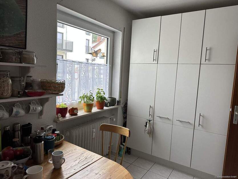 3-Zimmerwohnung mit Gartenblick, herrlich ruhig im alten Ortskern von Eschborn. Bitte Texte lesen! 3 zimmer