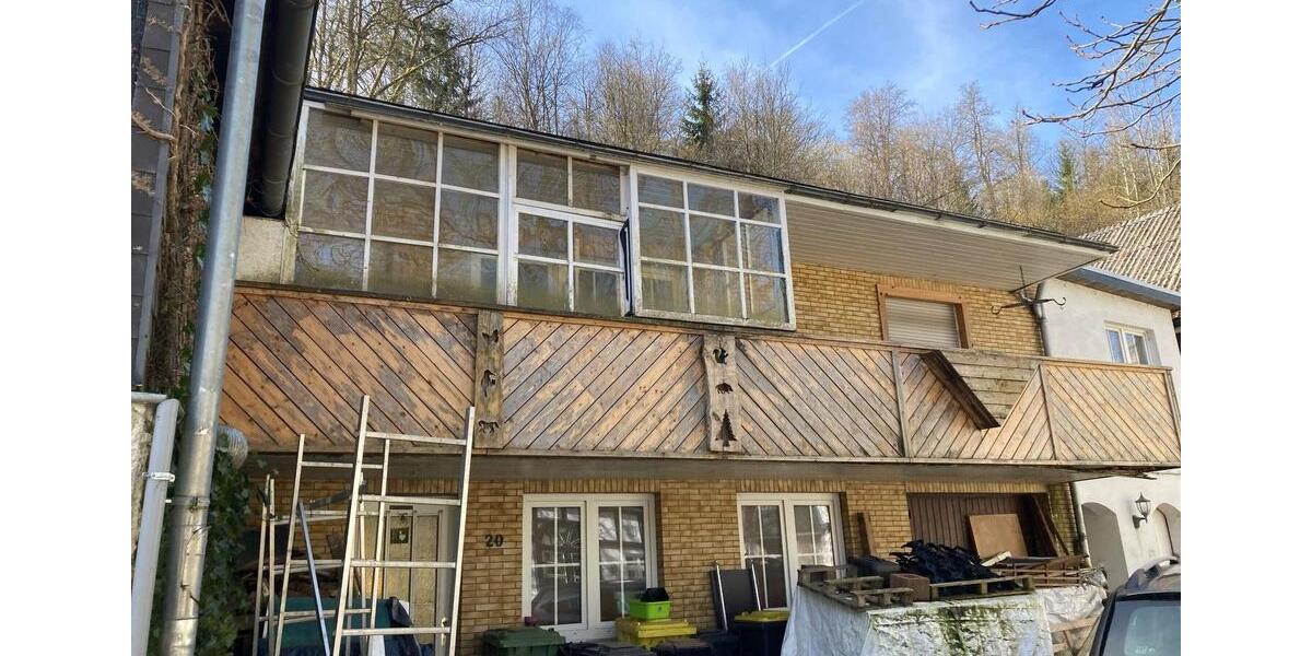 Doppelhaushälfte Olpe - 12 Zimmer, 200 m&sup2;, 1.000&euro; | Angebot:23580942