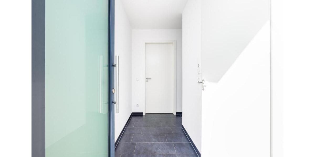 Reihenhaus Augsburg Haunstetten-Siebenbrunn - 5 Zimmer, 147 m&sup2;, 2.250&euro; | Angebot:24762123