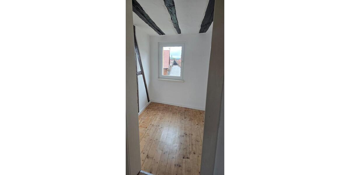 Etagenwohnung Großostheim - 3 Zimmer, 100 m&sup2;, 900&euro; | Angebot:24441894