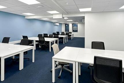 Privater Büroraum für 5 Person in HQ Strehlener Straße zimmer