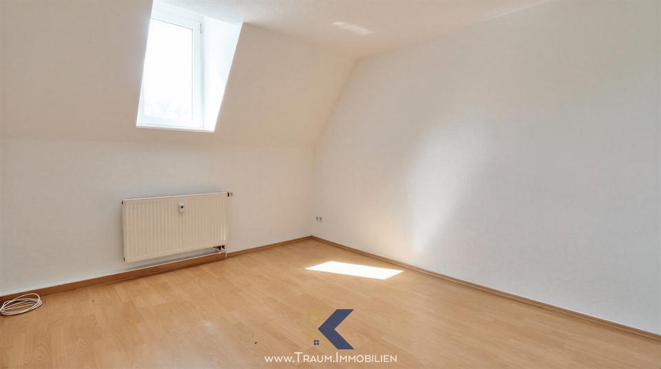 Dachgeschoßwohnung Mühlhausen (Thüringen) - 3 Zimmer, 73 m&sup2;, 440&euro; | Angebot:25143821