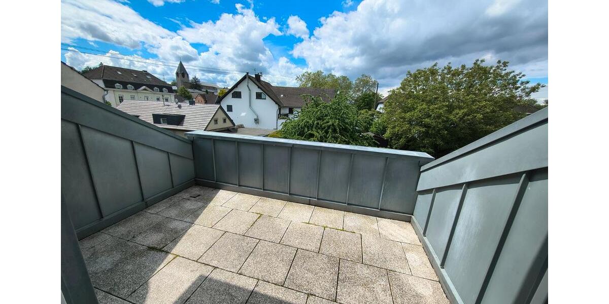 Dachgeschoßwohnung Hennef (Sieg) - 1.5 Zimmer, 55 m&sup2;, 610&euro; | Angebot:26581493
