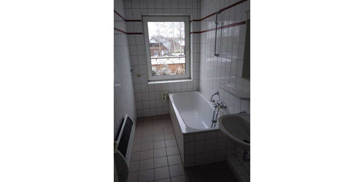 Etagenwohnung Wustrow Blütlingen - 3 Zimmer, 70 m&sup2;, 420&euro; | Angebot:25661037