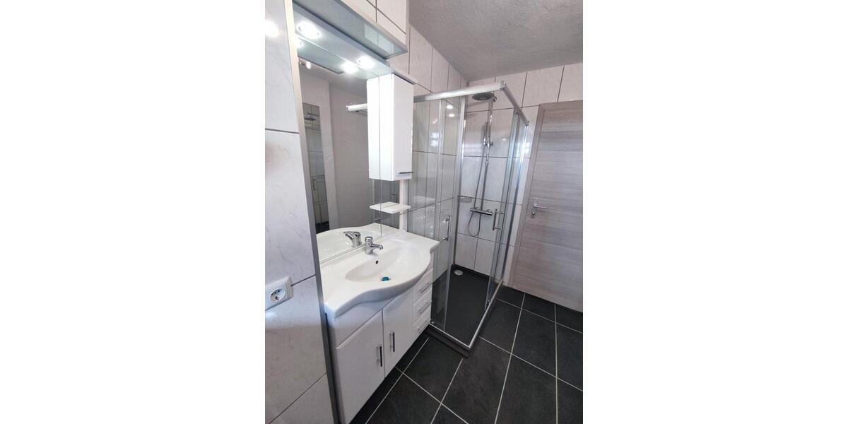 Etagenwohnung Münsterhausen - 3 Zimmer, 70 m&sup2;, 580&euro; | Angebot:26658344