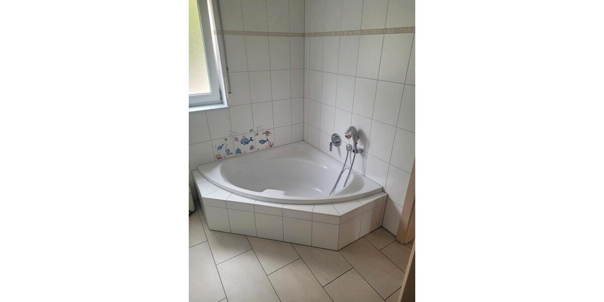 Terrassenwohnung Wiehl - 3 Zimmer, 120 m&sup2;, 1.200&euro; | Angebot:26538387