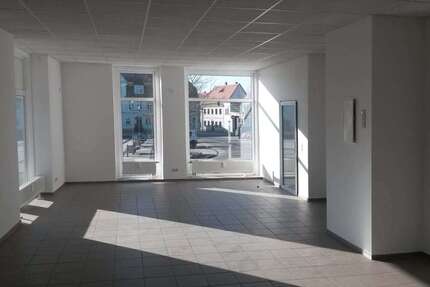 Gewerbeobjekt Schkeuditz - 720&euro; | Angebot:24800206