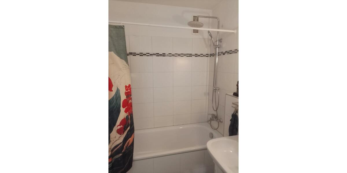 Erdgeschoßwohnung Hamburg Lohbrügge - 12 Zimmer, 60 m&sup2;, 365&euro; | Angebot:25307684