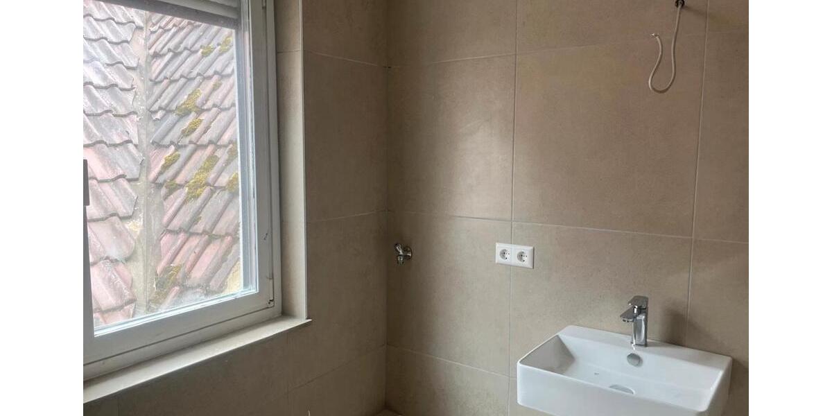 Etagenwohnung Neckartenzlingen - 4 Zimmer, 112 m&sup2;, 1.400&euro; | Angebot:26692449