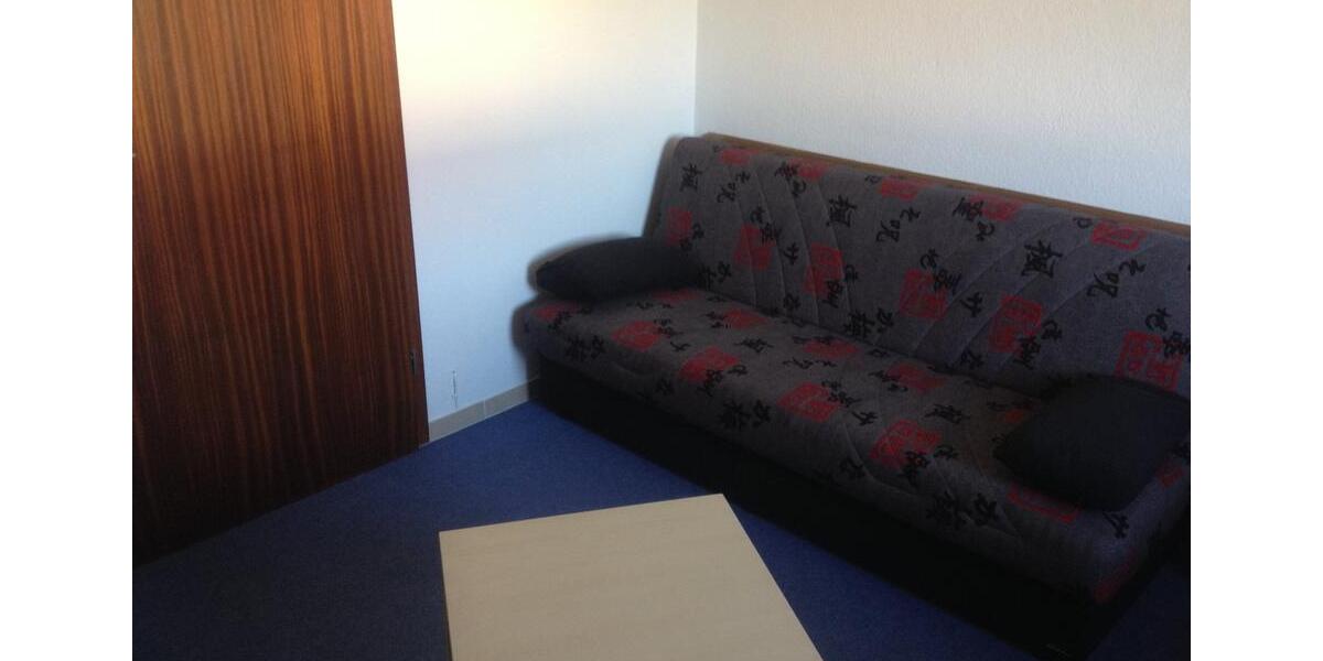 Zimmer 14 qm in 2er WG 1.OG in EFH m. Bad, WaMa und WLAN 1 zimmer