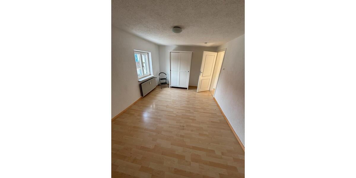Wohnen auf Zeit Wolfratshausen - 1 Zimmer, 16 m&sup2;, 630&euro; | Angebot:26035101