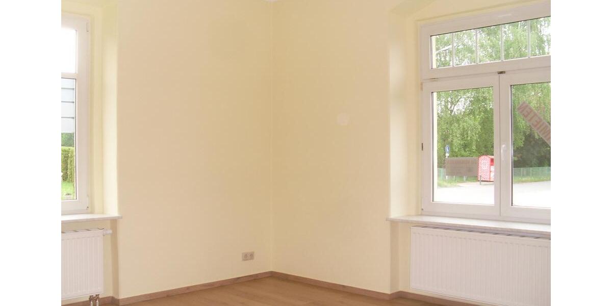Erdgeschoßwohnung Löbau - 2 Zimmer, 48 m&sup2;, 290&euro; | Angebot:22936520