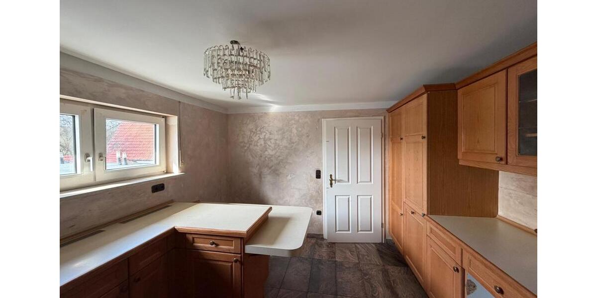 Etagenwohnung Eckental - 3 Zimmer, 100 m&sup2;, 1.450&euro; | Angebot:25870731