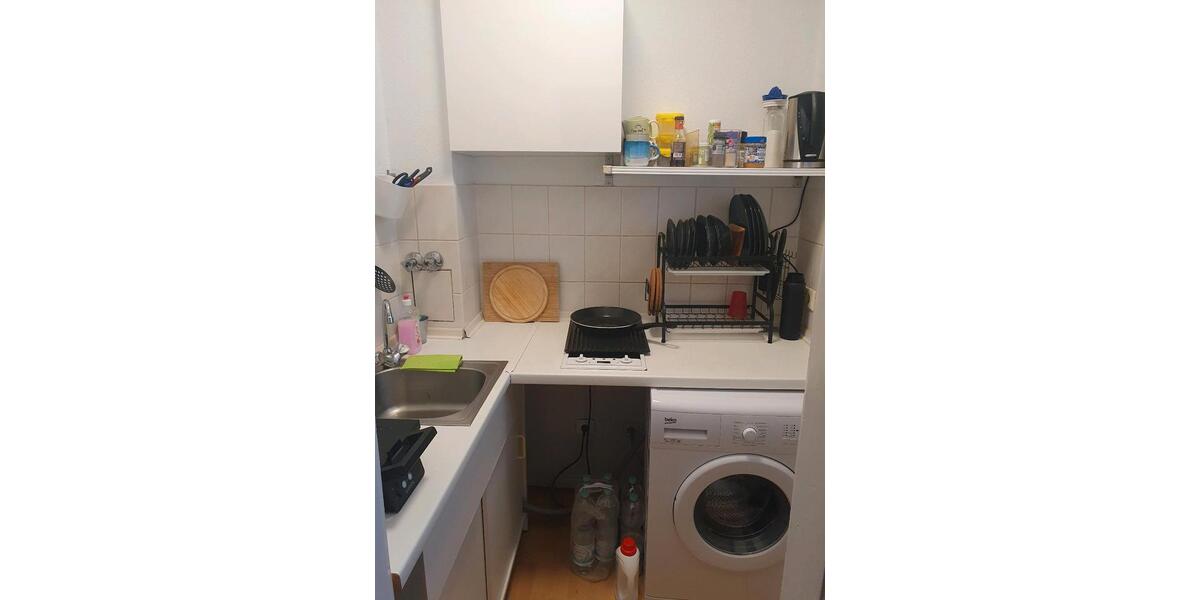 Hochparterre Hannover Vahrenwald-List - 1 Zimmer, 28 m&sup2;, 490&euro; | Angebot:25980982