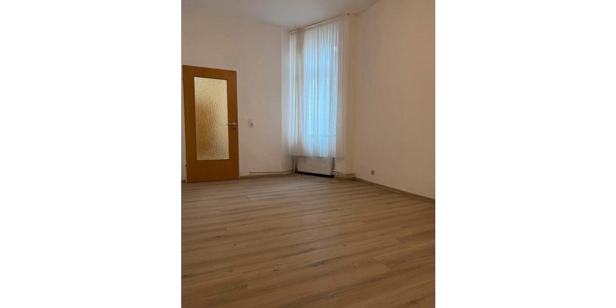 Mindestmietdauer langzeit Altbauwohnung stilvoll renoviert. 3.0G 2 zimmer