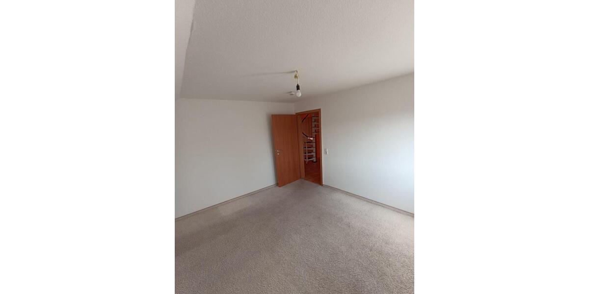 Dachgeschoßwohnung Seesen - 4 Zimmer, 850&euro; | Angebot:22374892