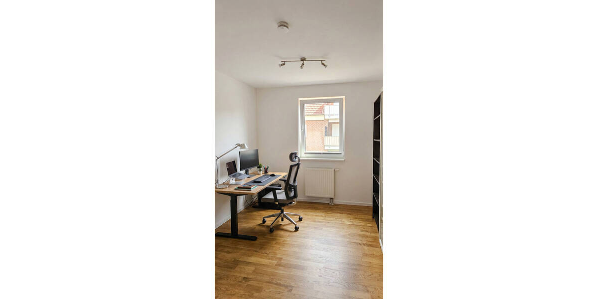 Etagenwohnung Hamburg Eißendorf - 4 Zimmer, 93 m&sup2;, 1.390&euro; | Angebot:26758506
