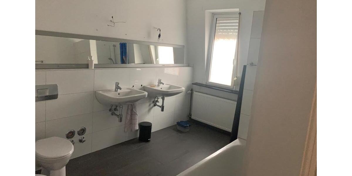 Kelsterbach - Renovierte 2-Zimmer-Wohnung 2 zimmer